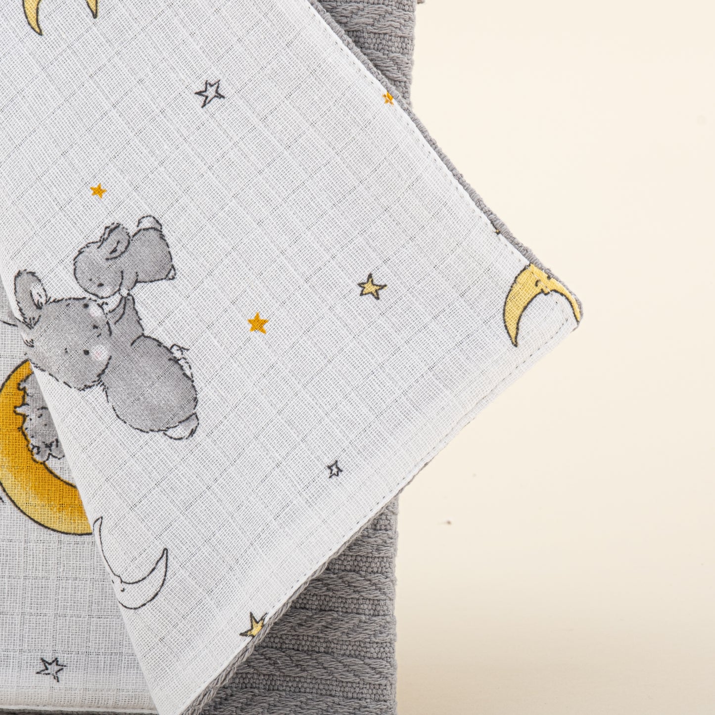 Pique Blanket - Double Side - Dark Gray Knit - Gray Rabbit