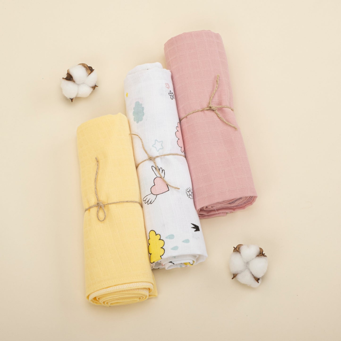 3 Piece Muslin Cover Set - Yellow / Flying Hearts / Powder