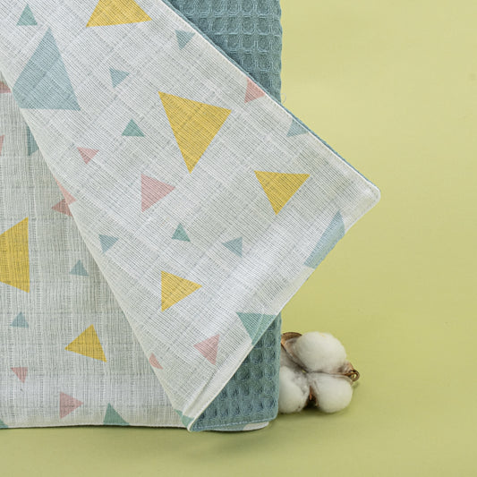 Pique Blanket - Double Side - Petrol Blue Honeycomb - Colored Triangles