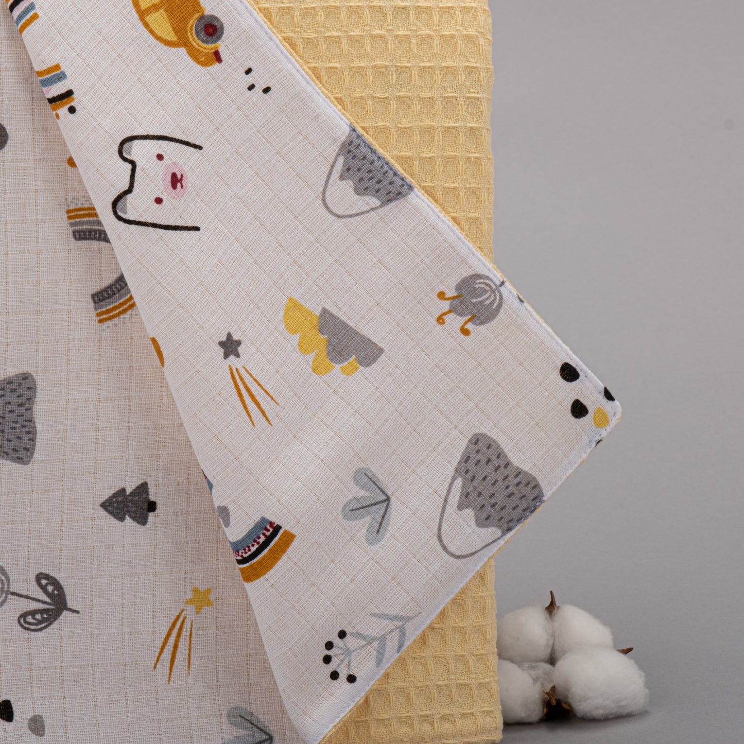 Pique Blanket - Double Side - Yellow Honeycomb - Yellow Cat