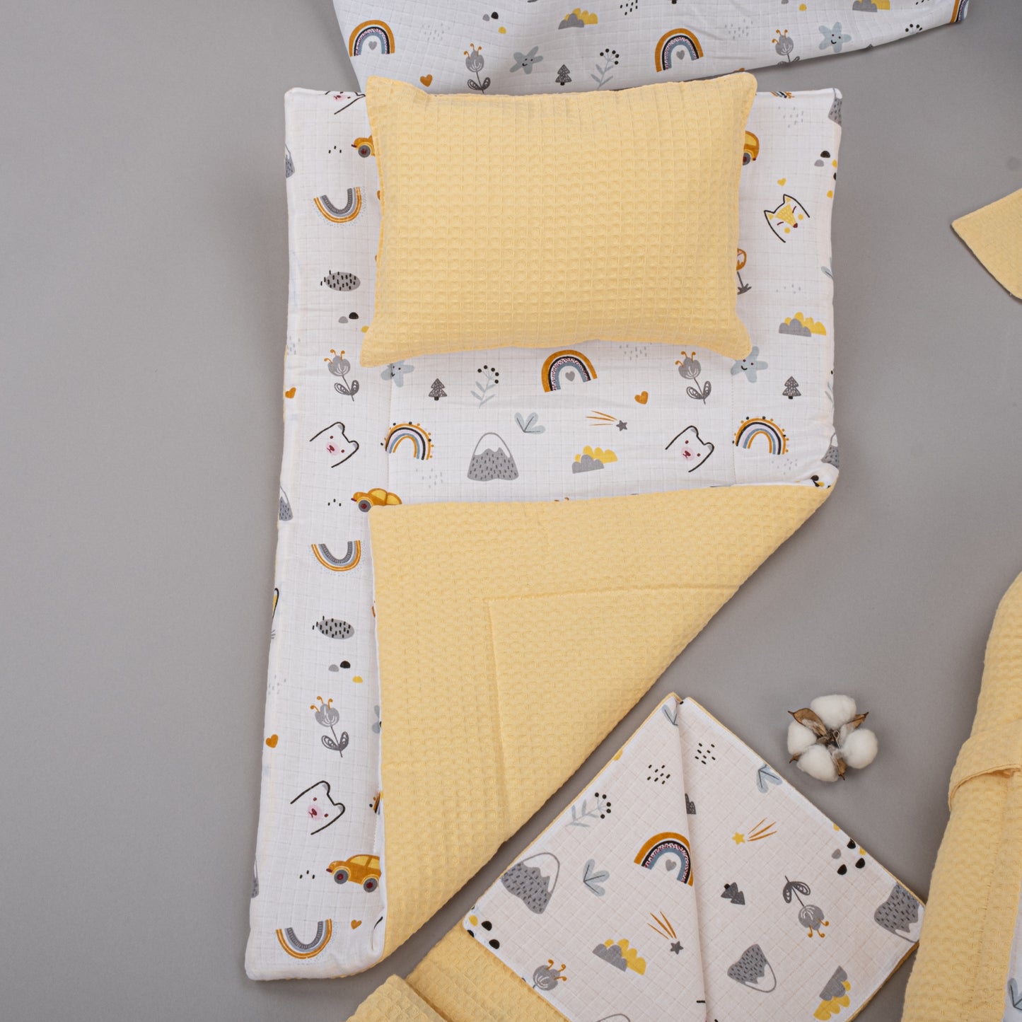 15 Piece Full Set - Newborn Sets - Yellow Honeycomb - Yellow Cat