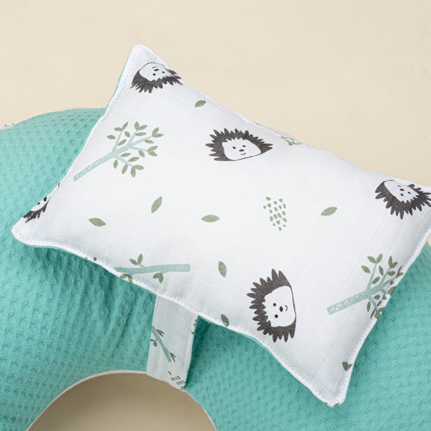 Breastfeeding Pillow - Nile Green Honeycomb - Hedgehog